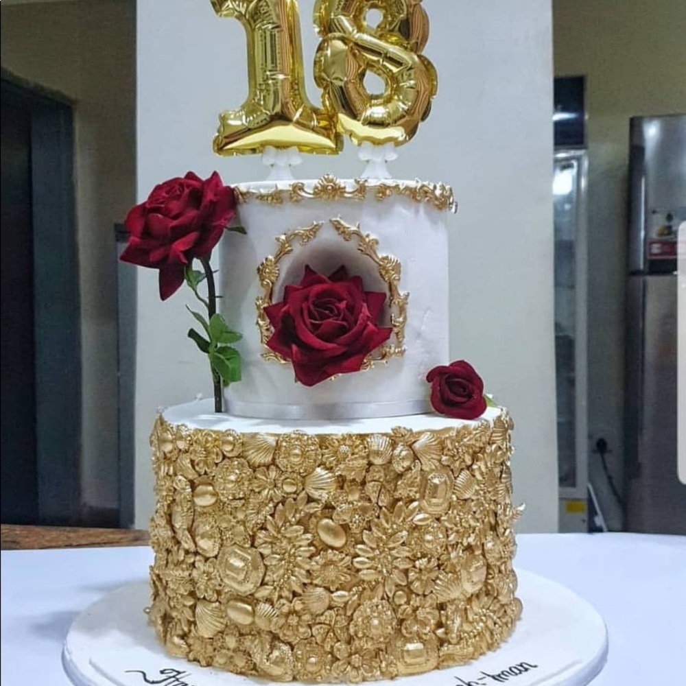 Cake - Picture 2 of 3